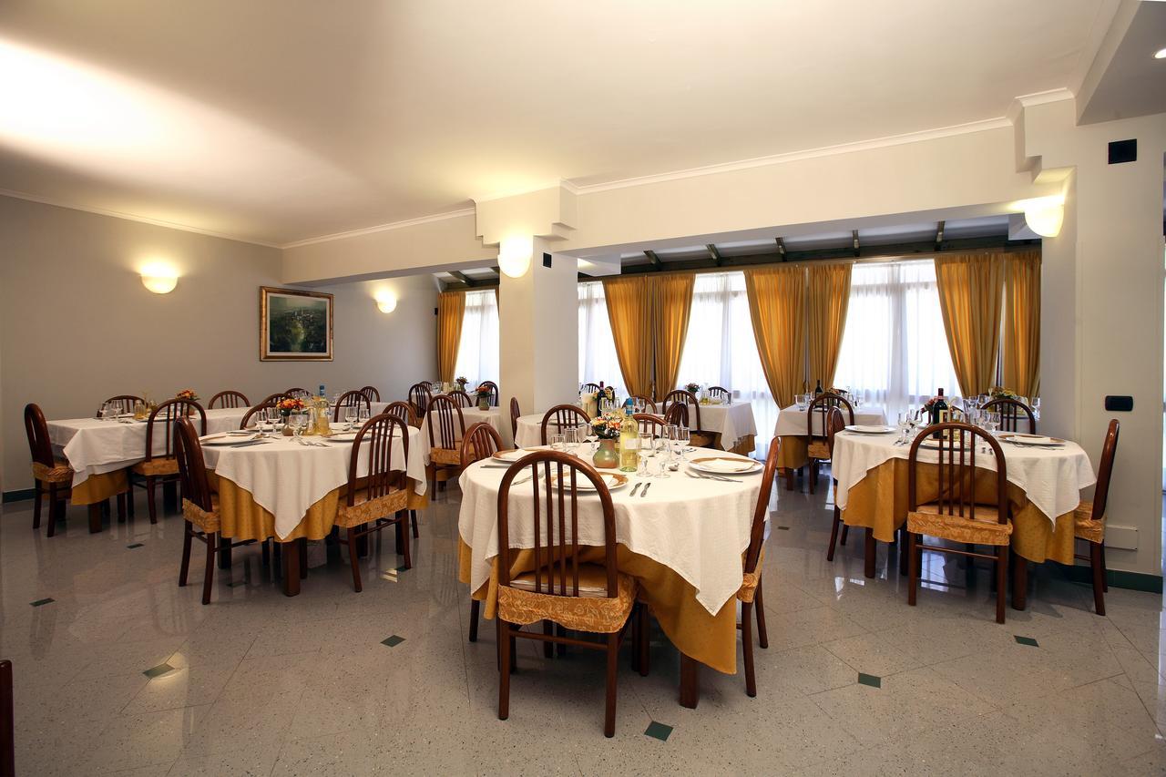 Albergo Terme Santamaria Castelforte Eksteriør billede