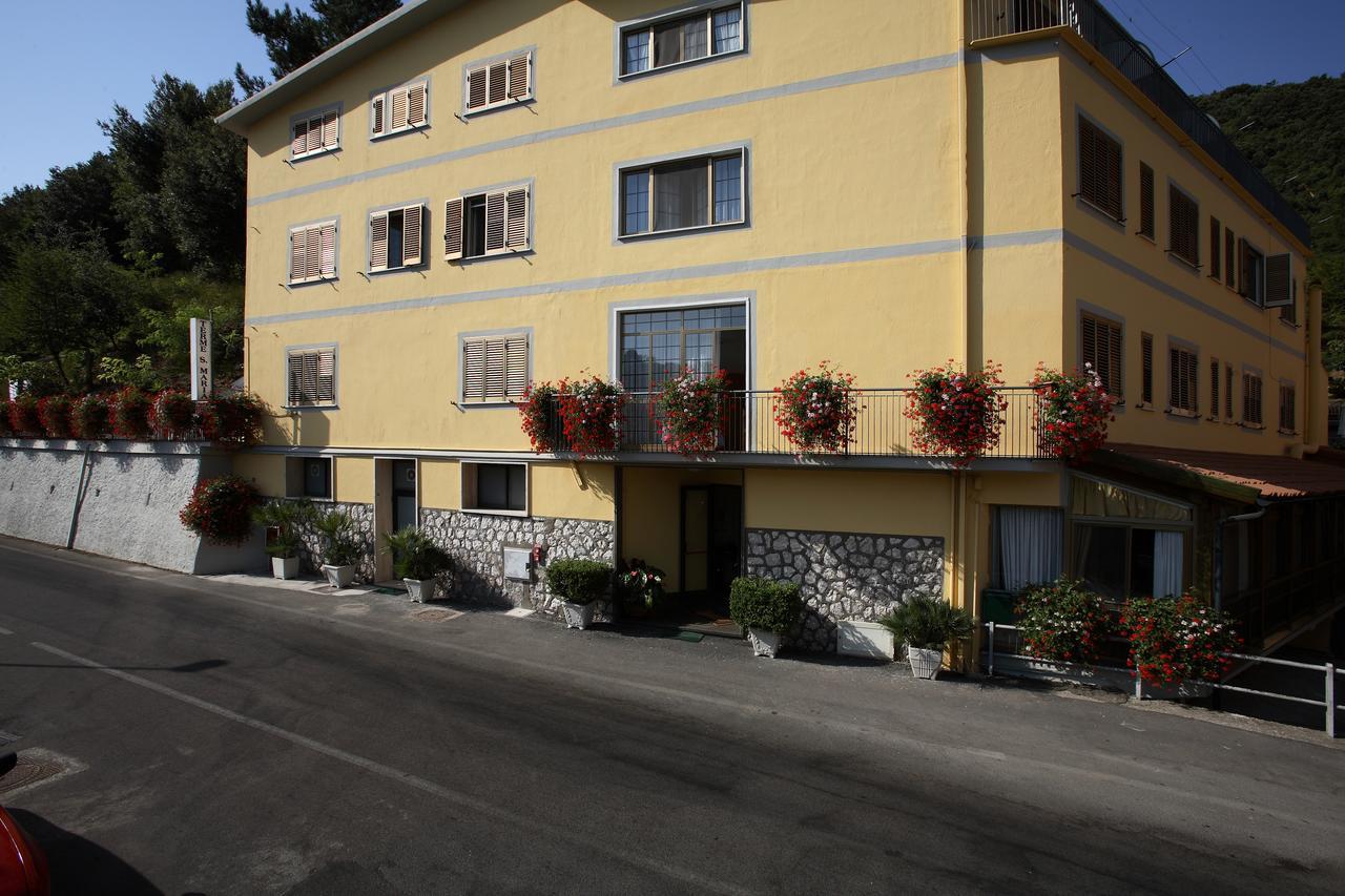 Albergo Terme Santamaria Castelforte Eksteriør billede